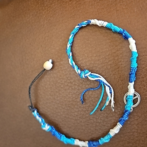 5/$25 Macrame Peace Sign Bracelet and Pastel Beaded Heart Charm Bracelet - Picture 6 of 6
